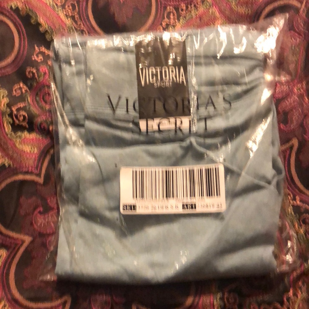 New still in packaging anytime leggings